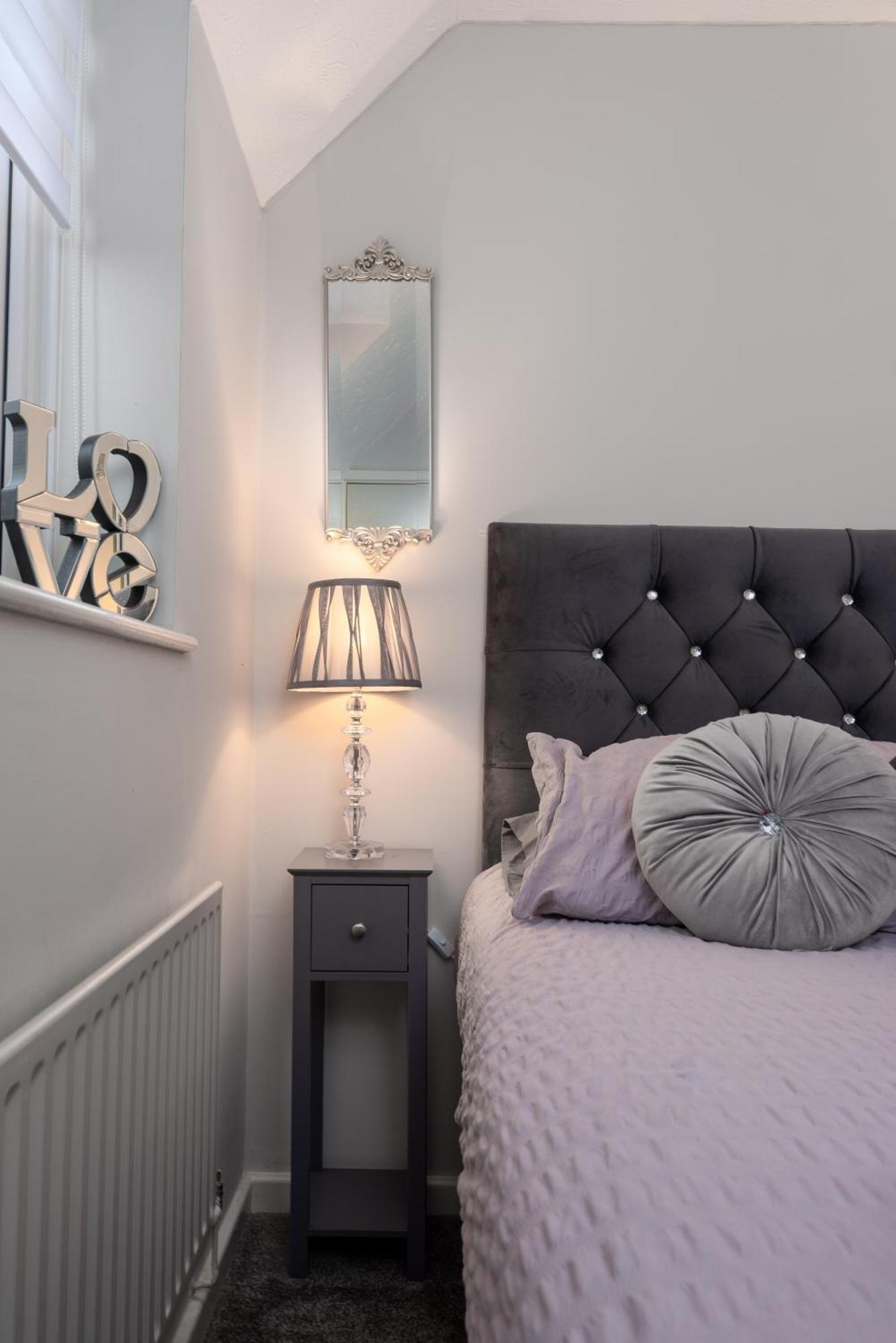 Worcester Fabulous Cherry Tree Mews Self Check In Dogs Welcome By Prior Arrangement , 2 Double Bedrooms ,Super Fast Wi-Fi, With Free Off Road Parking For 2 Vehicles Near Royal Hospital And Woodland Walks Exterior foto
